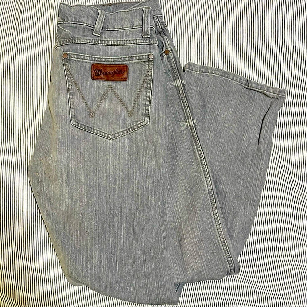 Wrangler retro slim boot jeans.